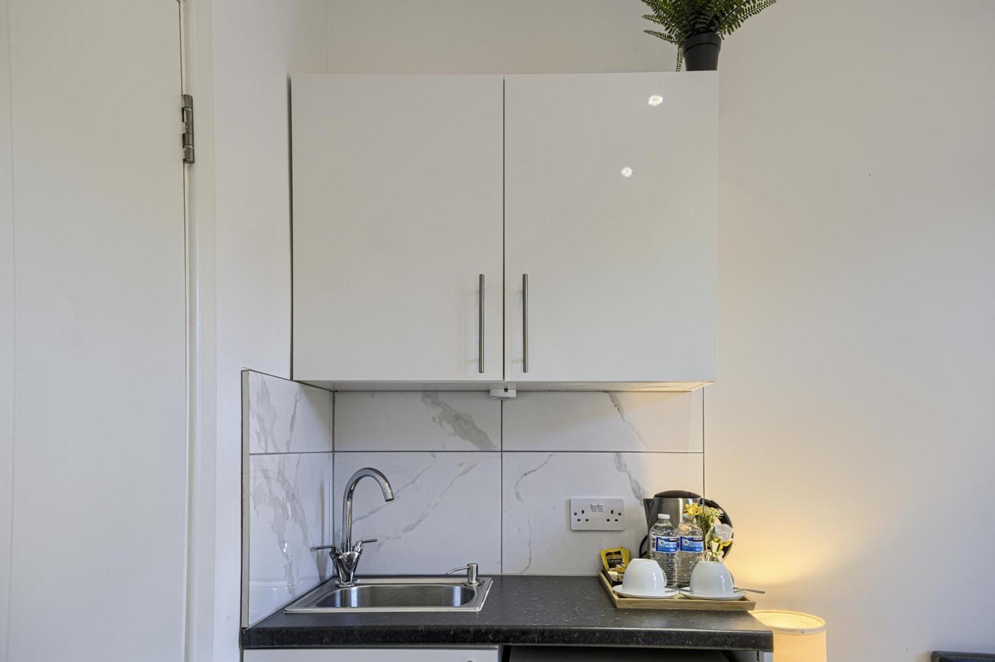 The Finsbury Deluxe Apartments ลอนดอน ห้อง รูปภาพ