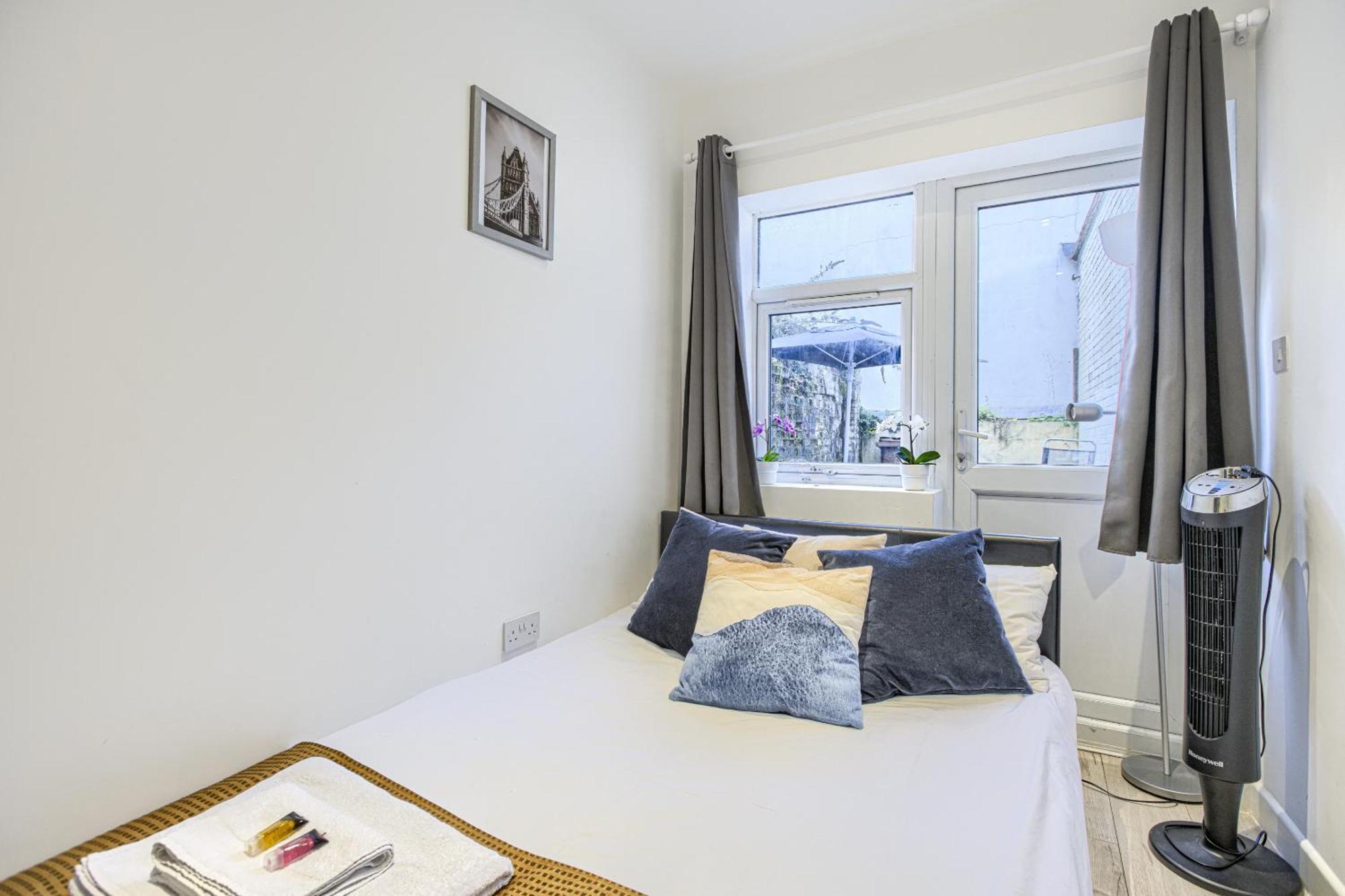 The Finsbury Deluxe Apartments ลอนดอน ห้อง รูปภาพ