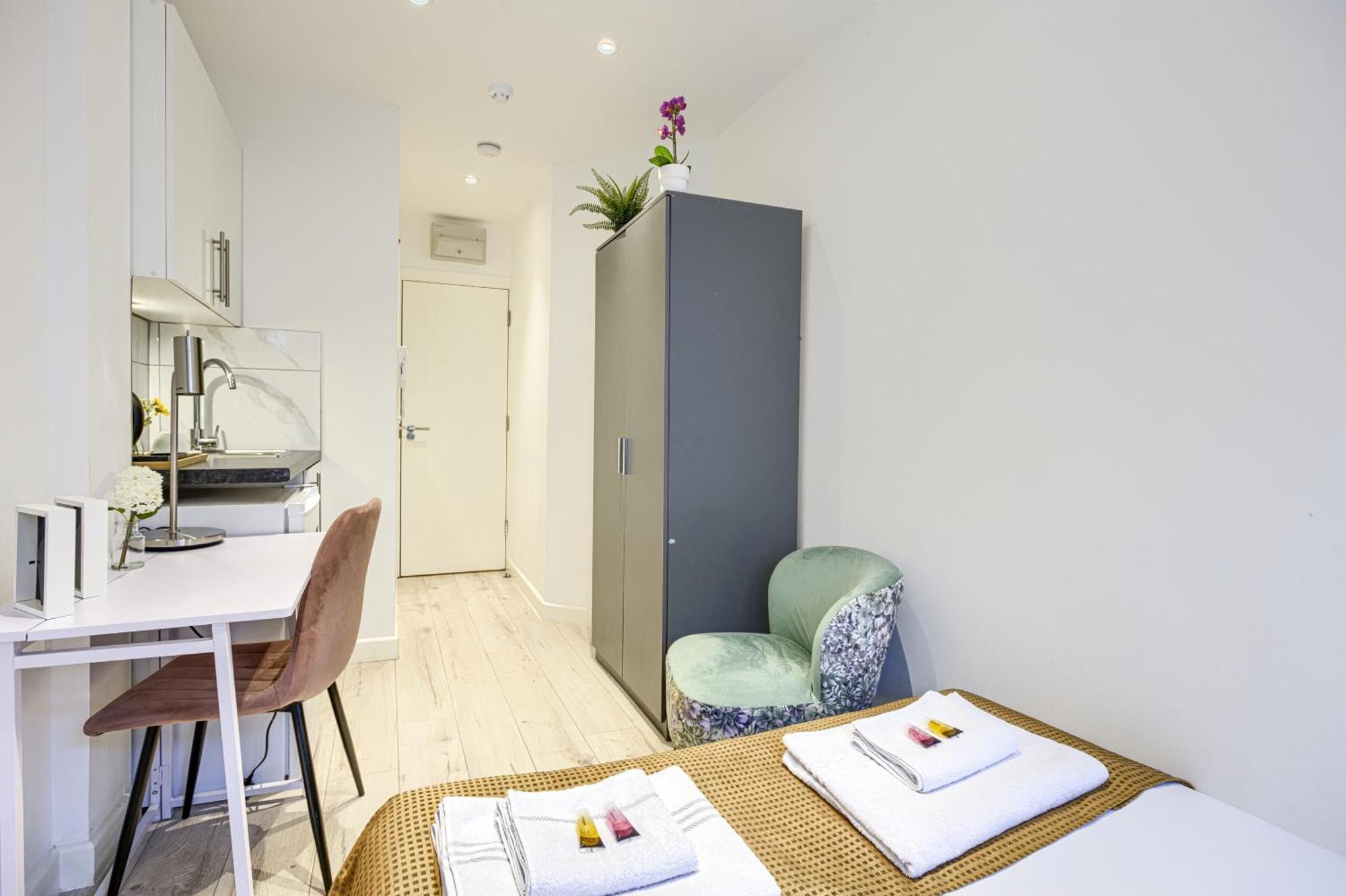 The Finsbury Deluxe Apartments ลอนดอน ห้อง รูปภาพ